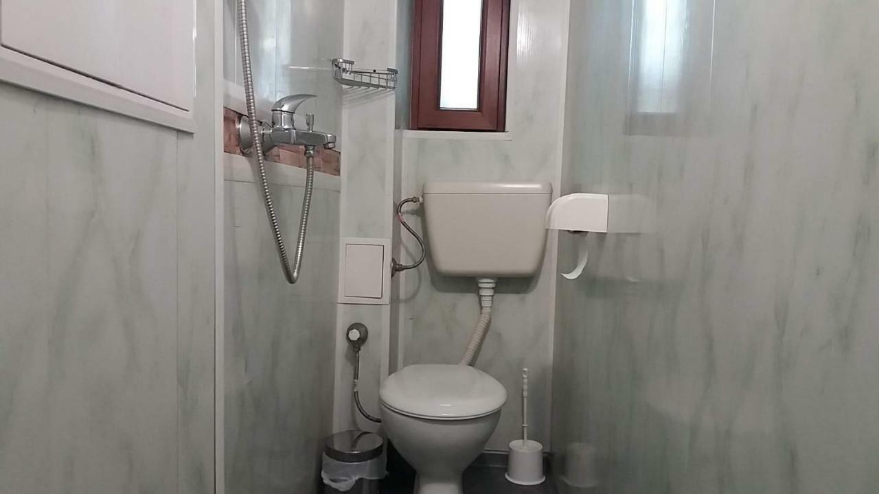 Нощувки Ботеви 苏曼 外观 照片